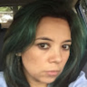 Meet your Posher, Claudia